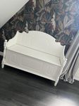 Träsoffa med lock