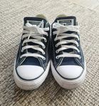 Svarta Converse – Storlek 39