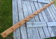 Knopplist Knoppbräda klädhängare kroklist 164cm Pinnlist