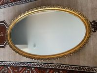 stor oval spegel