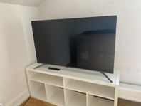 IKEA KALLAX TV bench / shelving unit – white