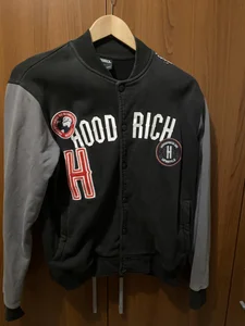 Hoodrich jacka