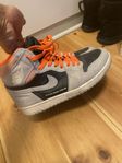 Air Jordan 1 High - Neutral gray! US 8 //storlek 41