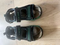 Fina barn sandaler viking