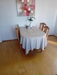 Spisebord m/6 stolar