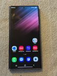 Samsung Galaxy S22 Ultra 5G 12 GB RAM | 256 GB | Burgundy