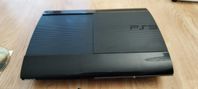 Playstation 3 Super Slim 500GB +2 kontroller+8 spel+kablar.