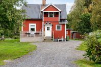 hus med garage