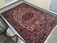 Handknuten äkta orientalisk matta kan skickas
