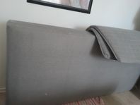 Säng 90 cm med madrass