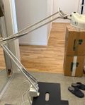 Skrivbordslampa med förstoringsglas, retro