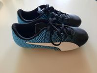 Fotbollsskor