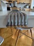 Titleist T200