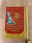 sovjetisk vimpel. Lenin. kommunism. USSR. text på ryska