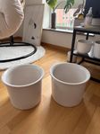 2 st stora vita krukor – 27 cm