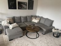 Grå divansoffa