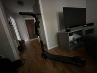 Elsparkcykel BIRD air black