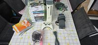  Xbox 360 med 20 spel, handkontroll och tillbehör 