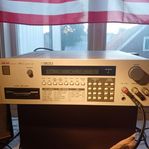 Akai s900