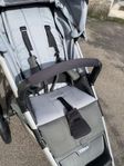 Thule Urban Glide 2 – mycket fint skick + tillbehör