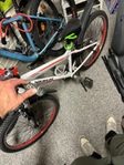 Nakamura lester Cykel 24”