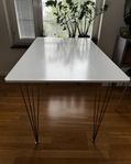 Kitchen table