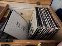 Vinylskivor nya & gamla, Bowie, Toto, Pink Floyd etc.
