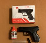 UX XBG CO2 Pistol + 1500st Steel BB + 5 st patron (Helt Ny )