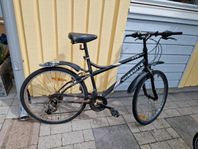 Cykel av märket Yosemite säljes
