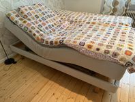 Ställbar säng 90x200