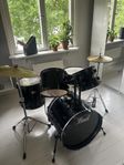 Trumset och cymbaler