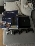 ps4 PRO med tillbehör 