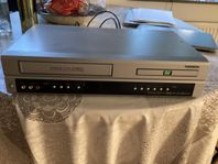 Kombinerad DVD/VHS i mycket bra skick 