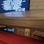 LG DT-585NP DVD/VHS Spelare
