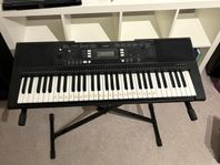 Yamaha keyboard PSR E343 med stativ