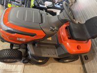 Husqvarna TS112 Trädgårdstraktor