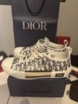 DIOR B23 Sneakers