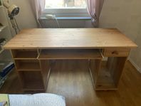 Skrivbord bortskänkes