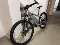 Trek cykel 27.5 M 