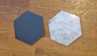 2 st hexagonala magnettavlor/witeboards, 21x24