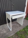 Skrivbord