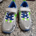 Sneakers, Flerfärgad stl 31 innermått 19,9