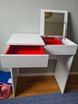 2st skrivbord barn ikea
