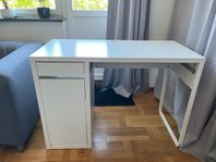 skrivbord 