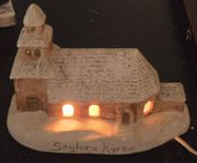 Belysning- Seglora kyrka med Varmvit sken, ny stickkontakt 