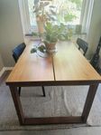 Mörbylånga matbord från IKEA inkl.  4 stolar från Stalan