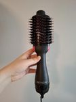 varmluftsborste från Revlon 