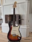 Squier Affinity Stratocaster by Fender Elgitarr