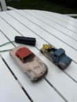 leksaksplåtbilar