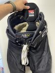 ccm ASV pro hockeybyxor svart junior large
